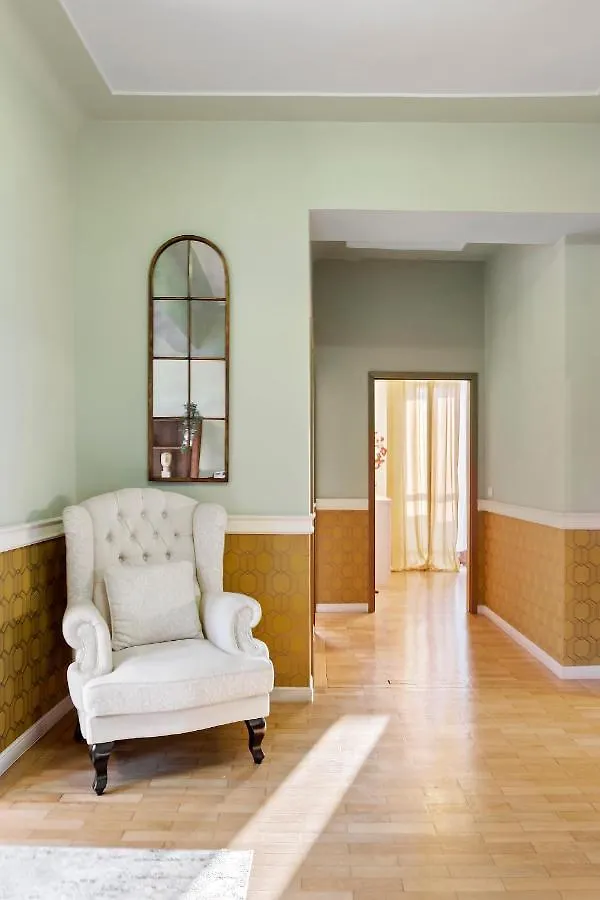 City Heart Retreat Elegant Apartment Bukarest 0*,