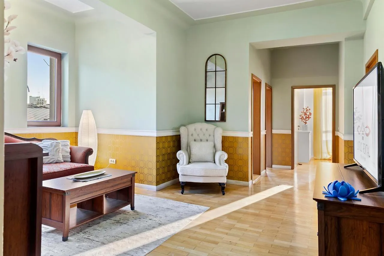 City Heart Retreat Elegant Apartment Bucarest Romania
